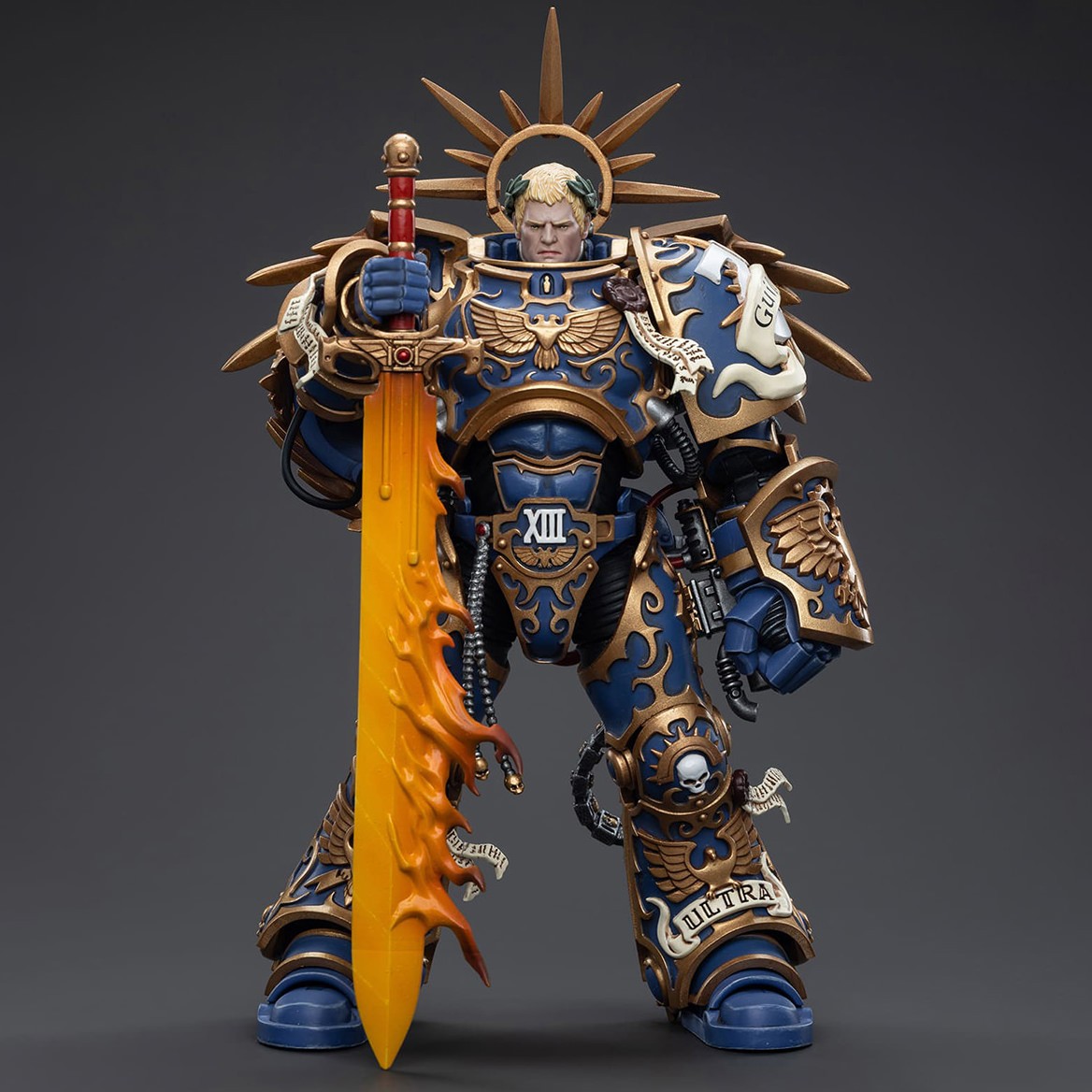 Warhammer 40K Ultramarines Primarch Roboute Guilliman Collectible Figure  (Prototype Shown) View 1