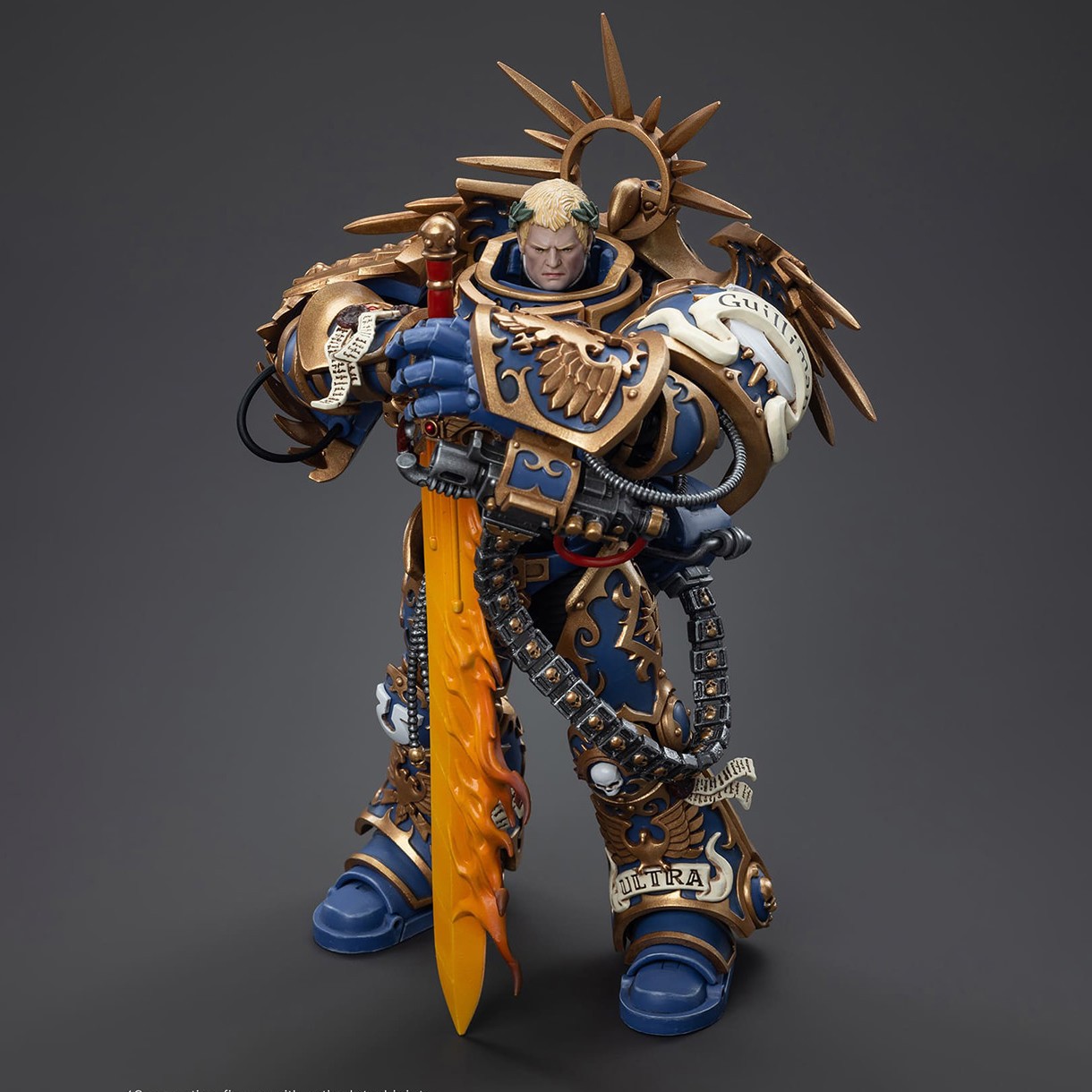 Warhammer 40K Ultramarines Primarch Roboute Guilliman Collectible Figure  (Prototype Shown) View 6