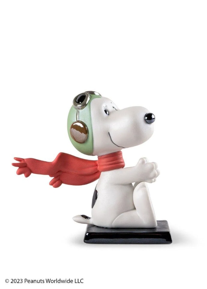Peanuts Snoopy Flying Ace Porcelain Statue  (Prototype Shown) View 9