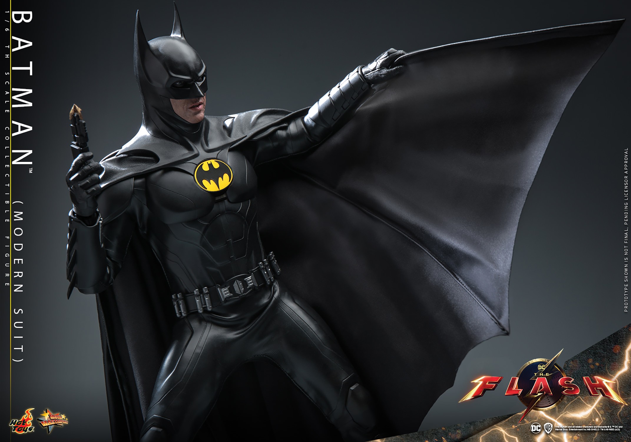 DC Comics Batman (Modern Suit) Sixth Scale Figure  (Prototype Shown) View 7