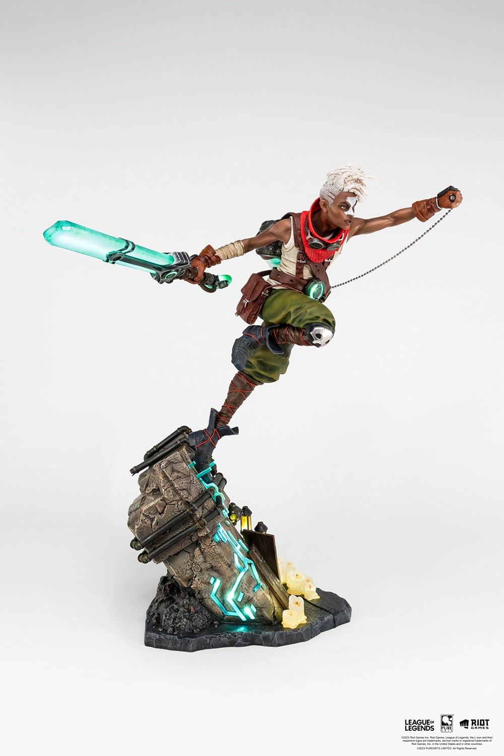 League of Legends Champion Collection Ekko 4.5 Action Figure Loose