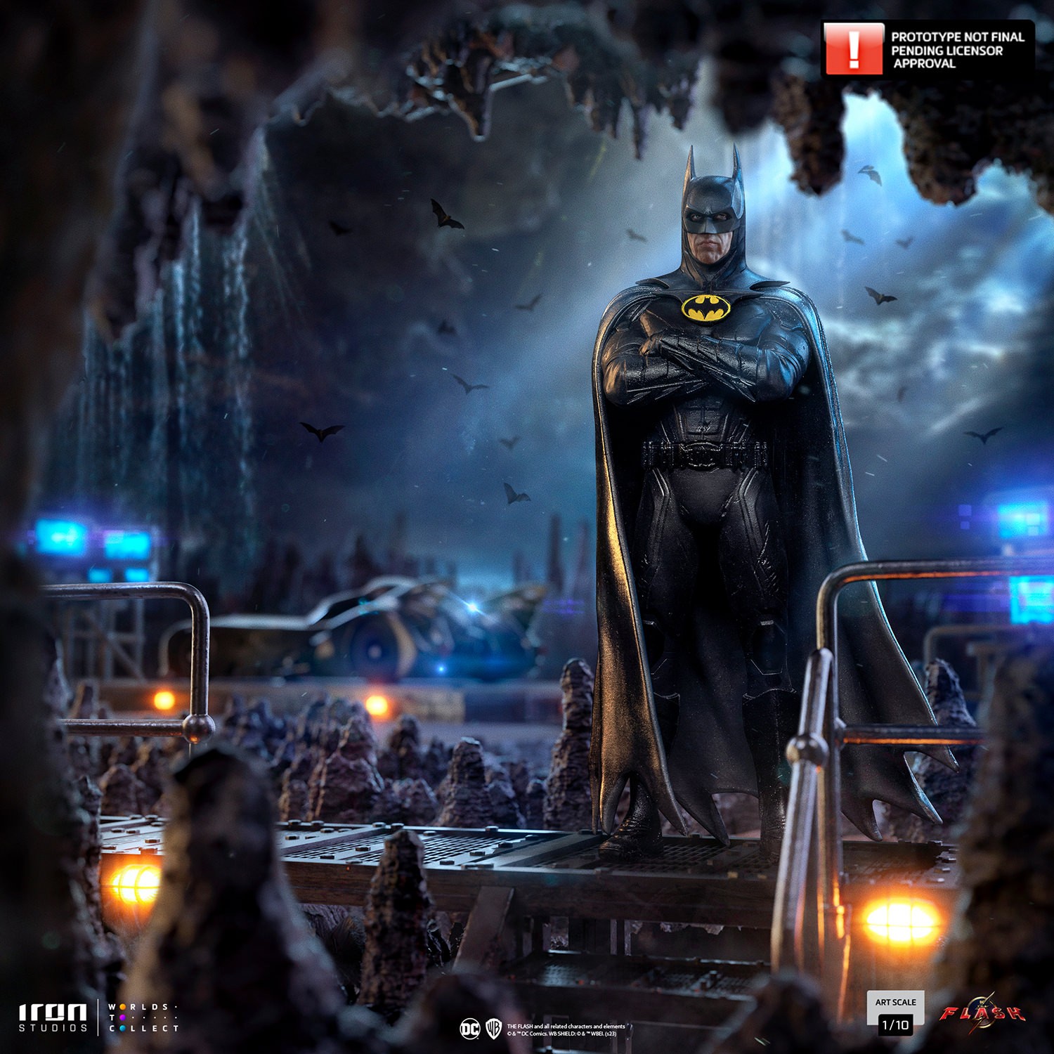 Batman Deluxe (Prototype Shown) View 7