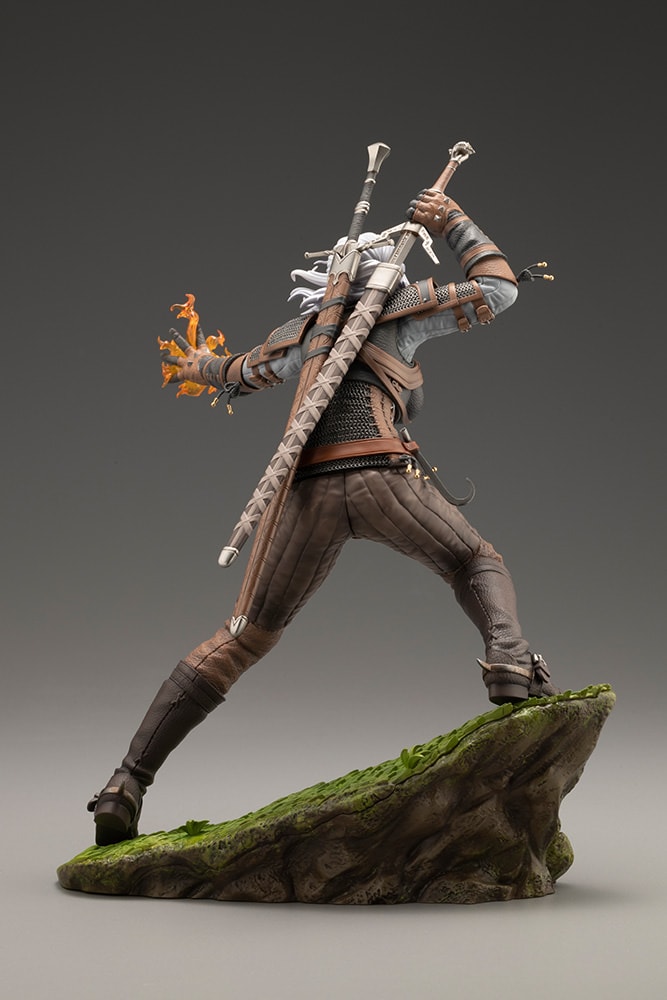 The Witcher Geralt Bishoujo Statues  (Prototype Shown) View 9