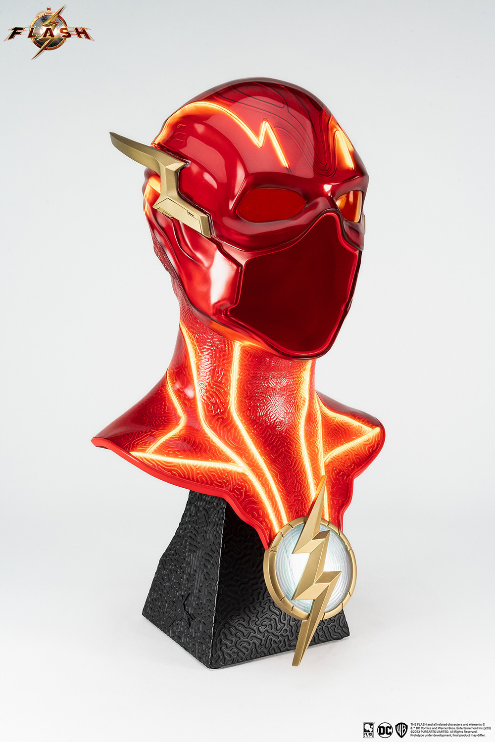DC Comics The Flash Cowl Prop Replica  (Prototype Shown) View 8