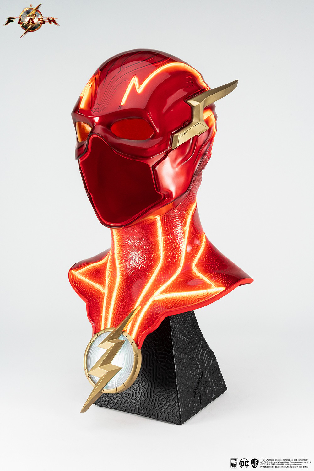 DC Comics The Flash Cowl Prop Replica  (Prototype Shown) View 9