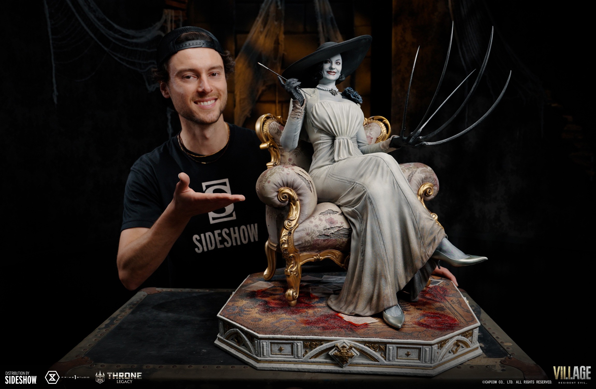 Resident Evil Alcina Dimitrescu (Deluxe Version) Quarter Scale Statue  (Prototype Shown) View 1