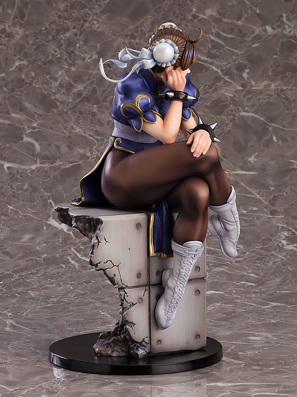 Street Fighter Chun-Li Sixth Scale Figure  (Prototype Shown) View 8