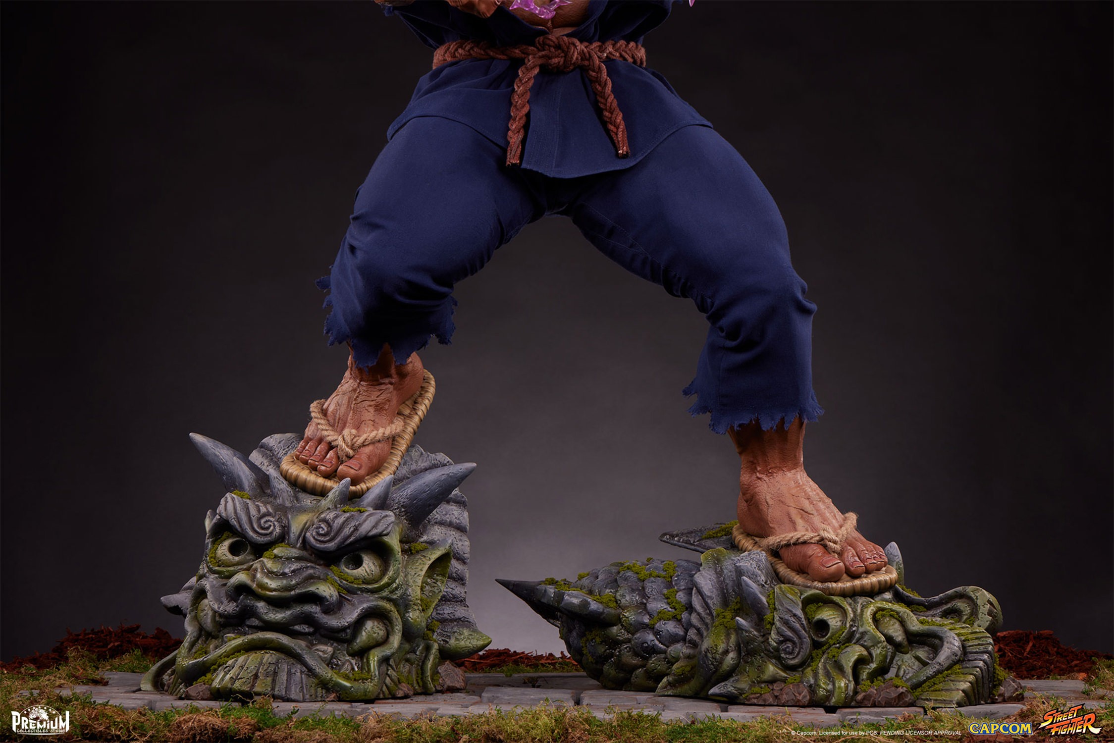 Street Fighter Akuma Statues  (Prototype Shown) View 23