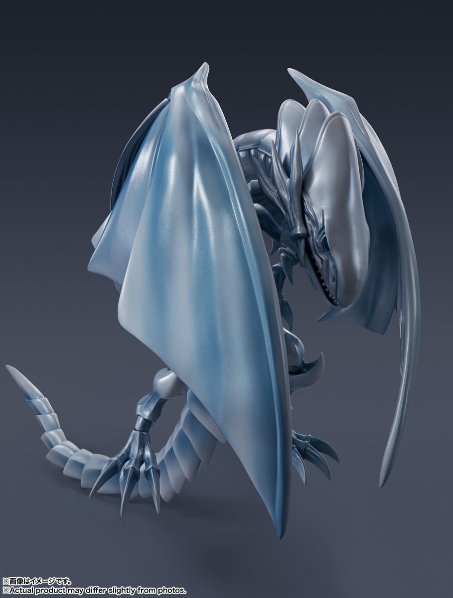Yu-Gi-Oh! Blue-Eyes White Dragon Collectible Figure  (Prototype Shown) View 6