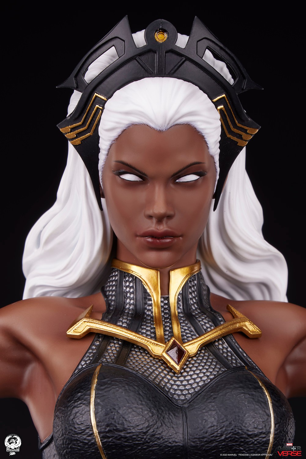 Marvel Storm 1:3 Scale Statue  (Prototype Shown) View 4