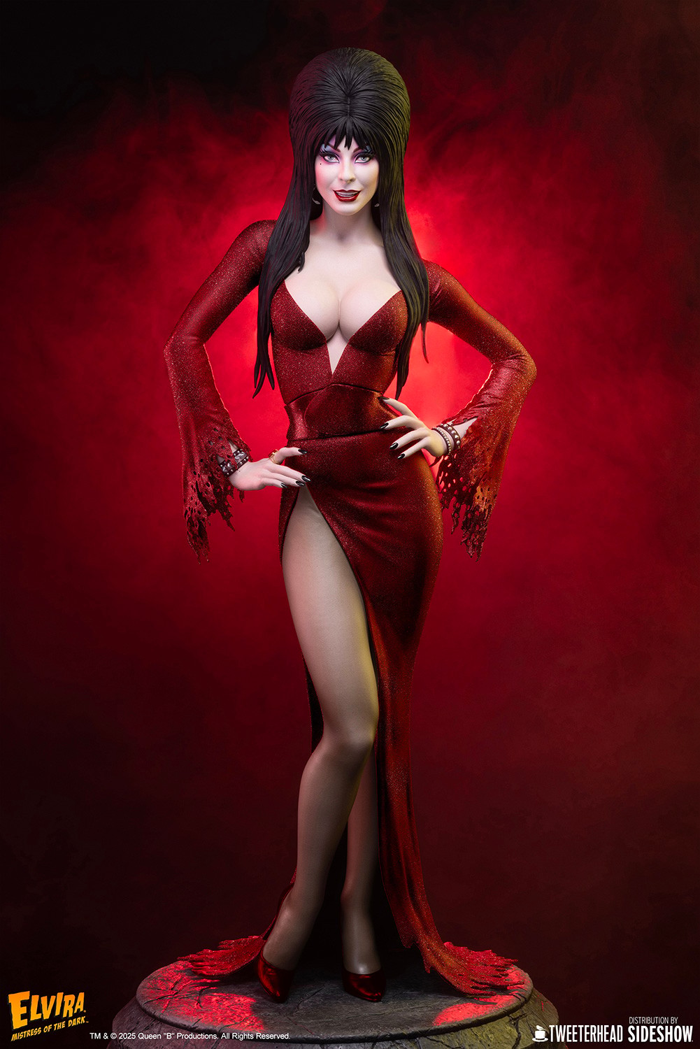 Elvira Elvira: Mistress of the Dark (Red Glitter Dress Variant) Quarter Scale Maquette  (Prototype Shown) View 1