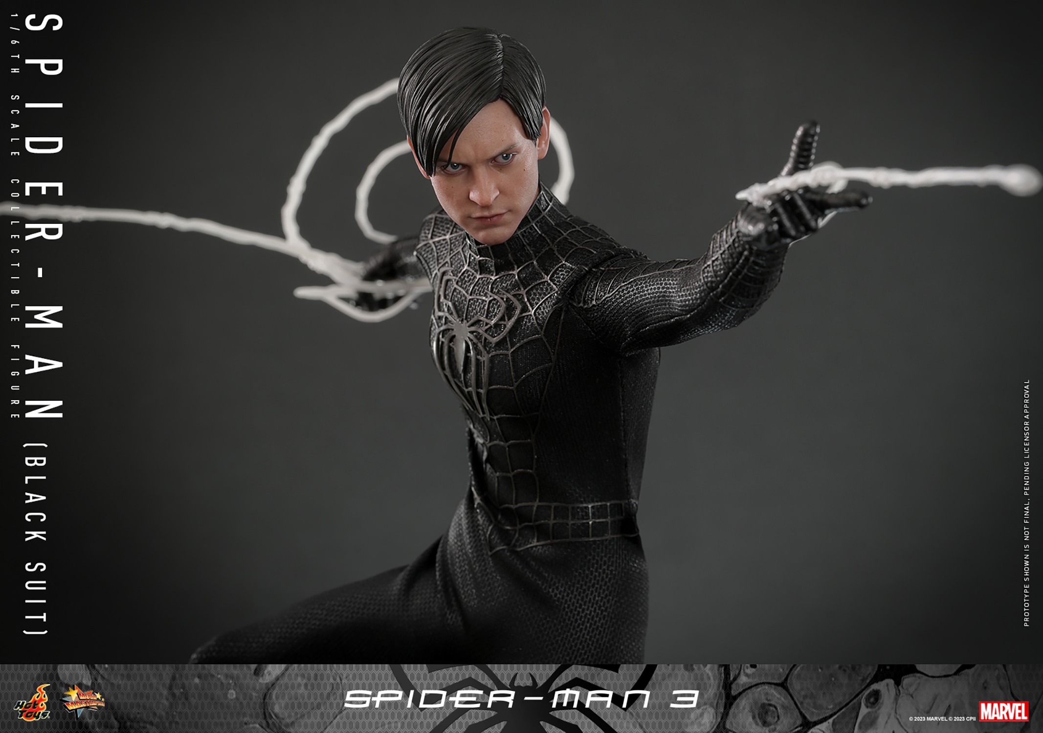 Spider-Man (Black Suit) Sixth Scale Figure by Hot Toys