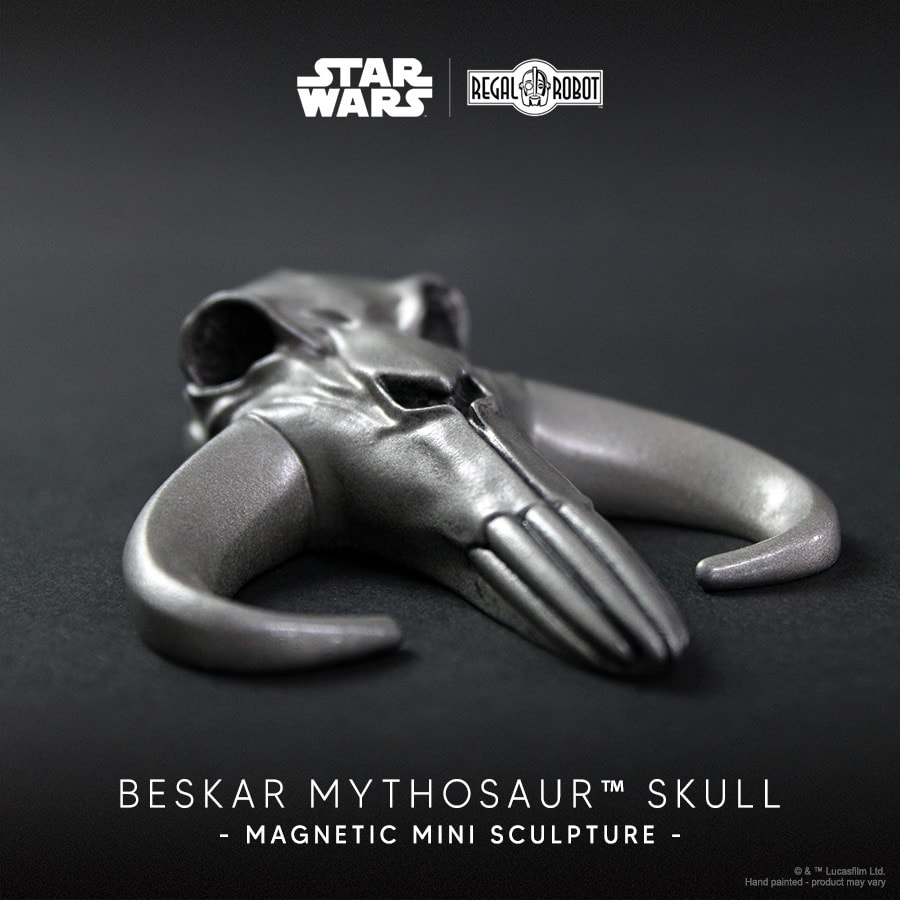 Star Wars Beskar Mythosaur Skull Magnet Office Supplies  View 5
