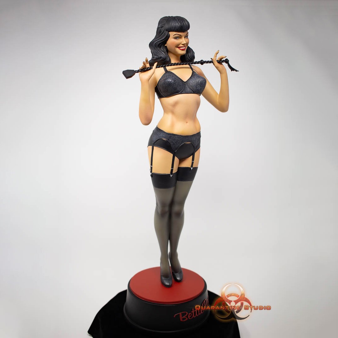 Bettie Page Bettie Page Statues  (Prototype Shown) View 3