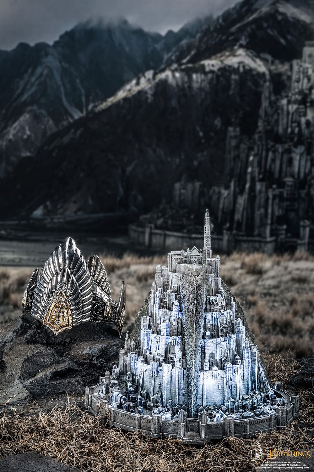 The Lord of the Rings Crown of Gondor 1:1 Scale Replica by PureArts ...