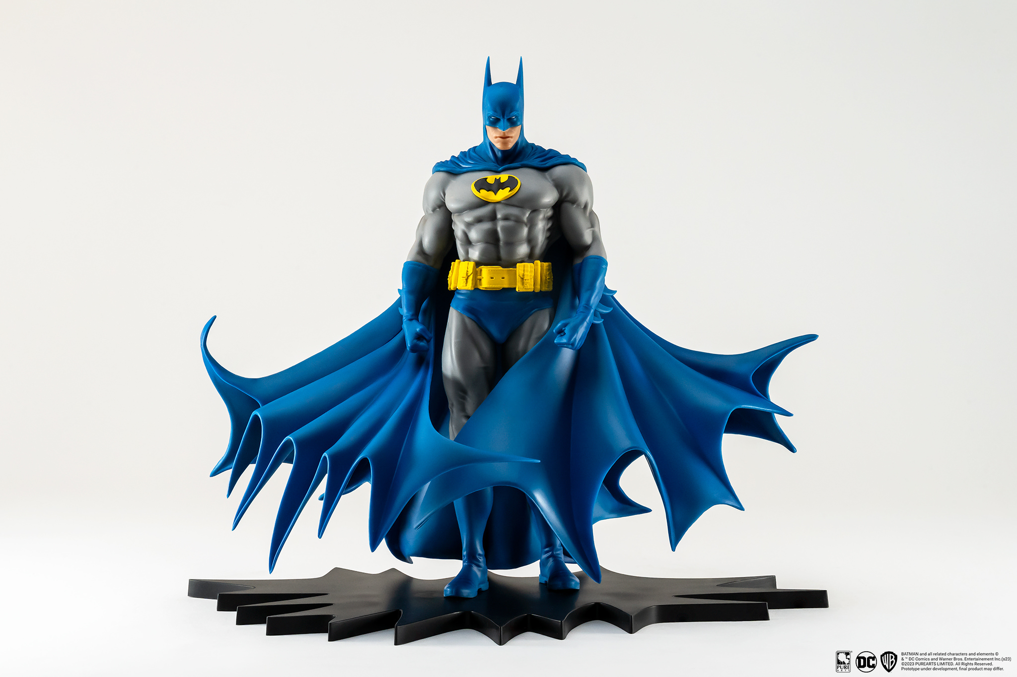DC Comics Batman Classic Version (PX Exclusive) Statues  (Prototype Shown) View 6