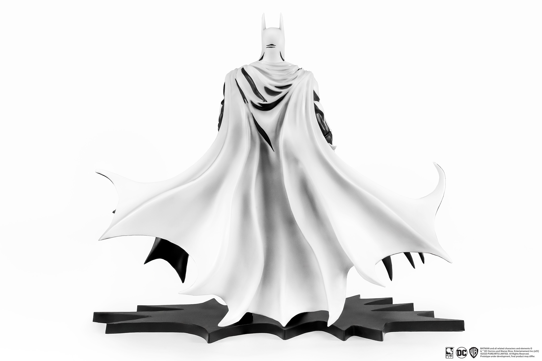 DC Comics Batman Black & White Version (PX Exclusive) Statues  (Prototype Shown) View 8