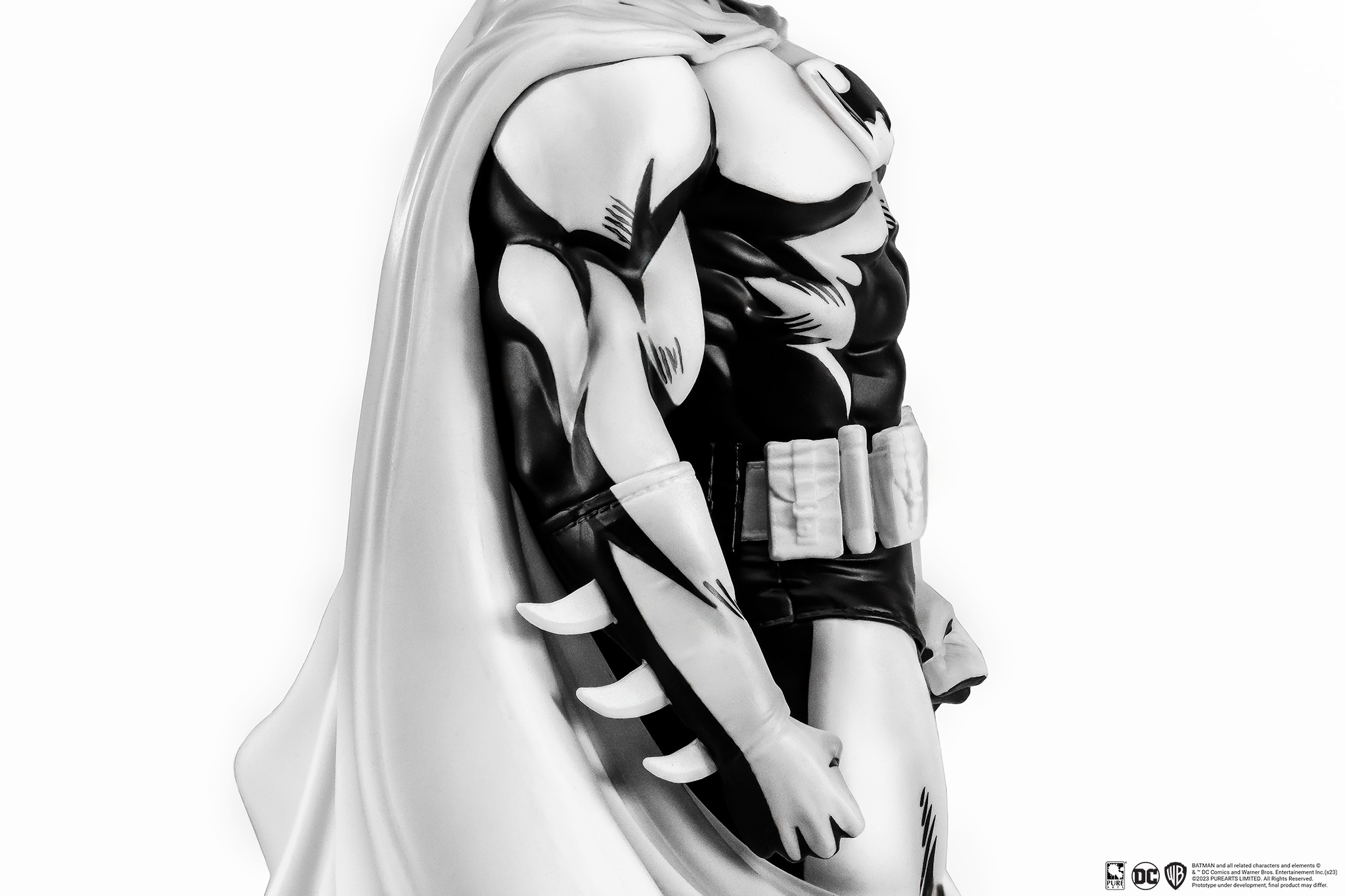DC Comics Batman Black & White Version (PX Exclusive) Statues  (Prototype Shown) View 10