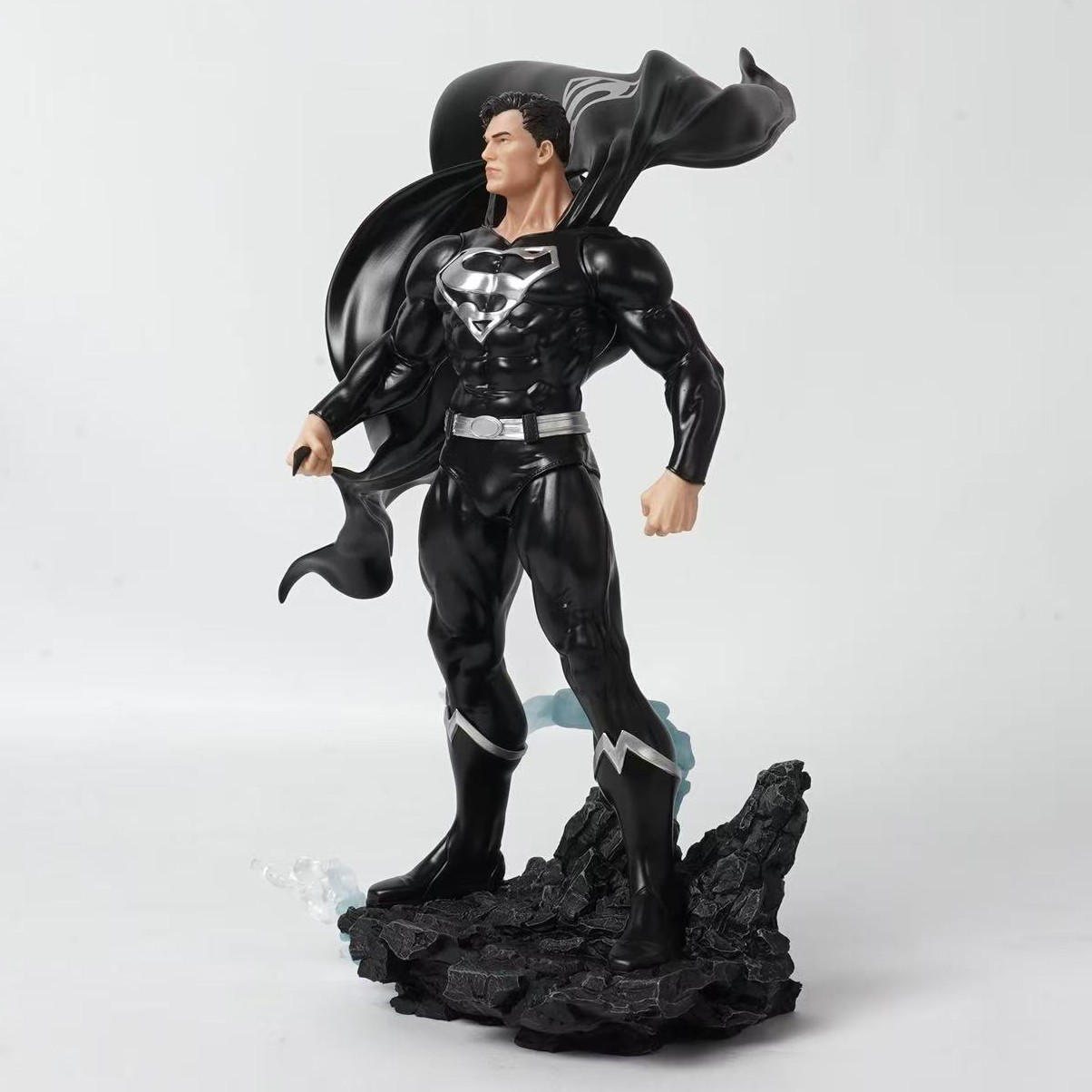 DC Comics Superman Black & Silver Version Statues  (Prototype Shown) View 4
