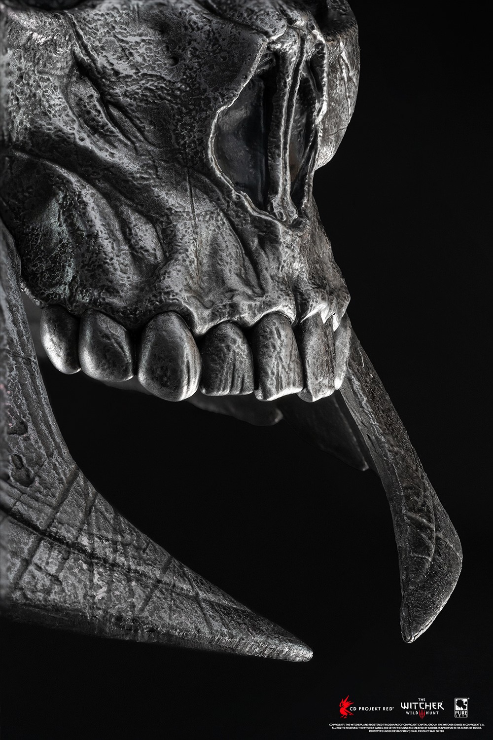 The Witcher 3: Wild Hunt Eredin Helmet Life-Size Replica  (Prototype Shown) View 25