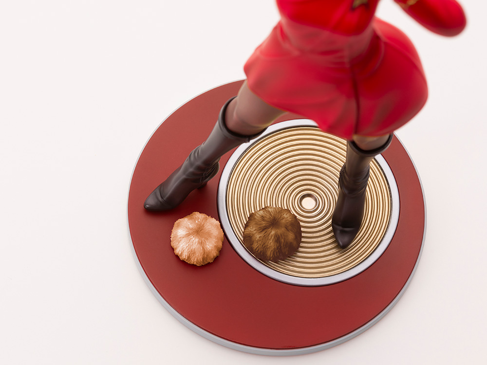Star Trek Operation Officer Uhura Bishoujo Statues  (Prototype Shown) View 4