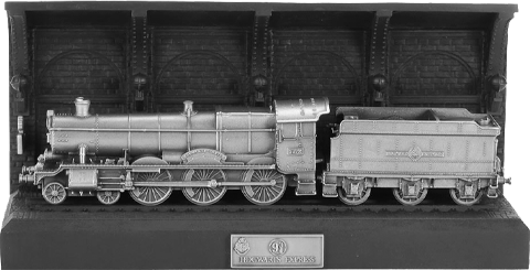 Hogwarts Express Platform 9 ¾ Replica by Royal Selangor