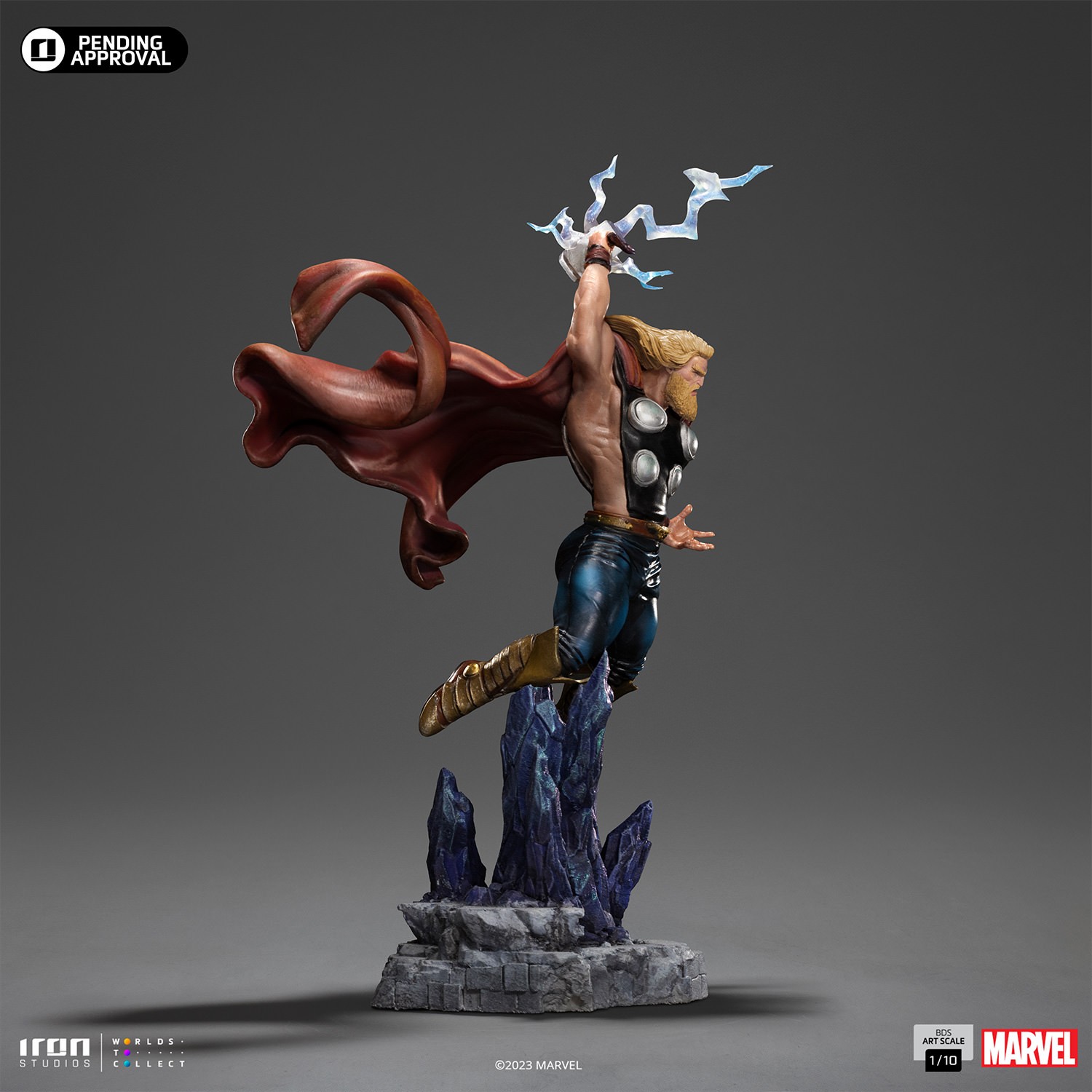 IRON STUDIOS : THOR 1.10 scale statue Thor_marvel_gallery_656e2367a1507