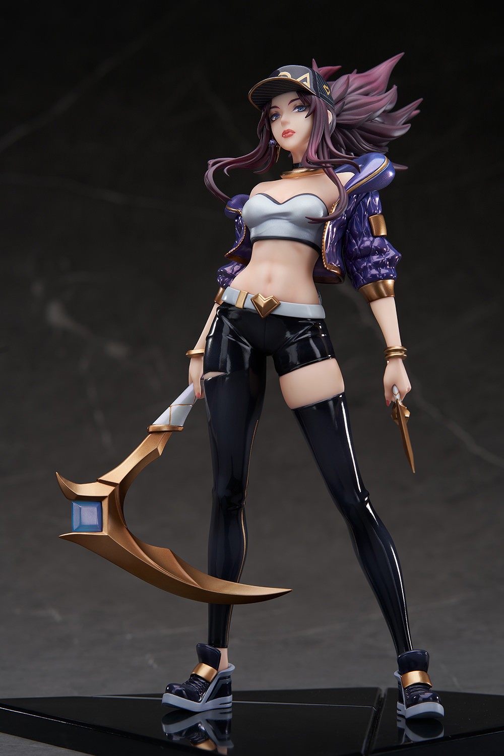 League of Legends Akali (K/DA Version) Collectible Figure  (Prototype Shown) View 9