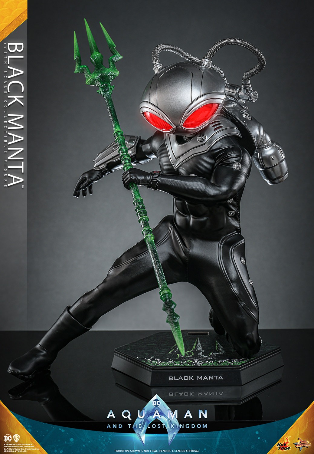 Aquaman black shop manta action figure