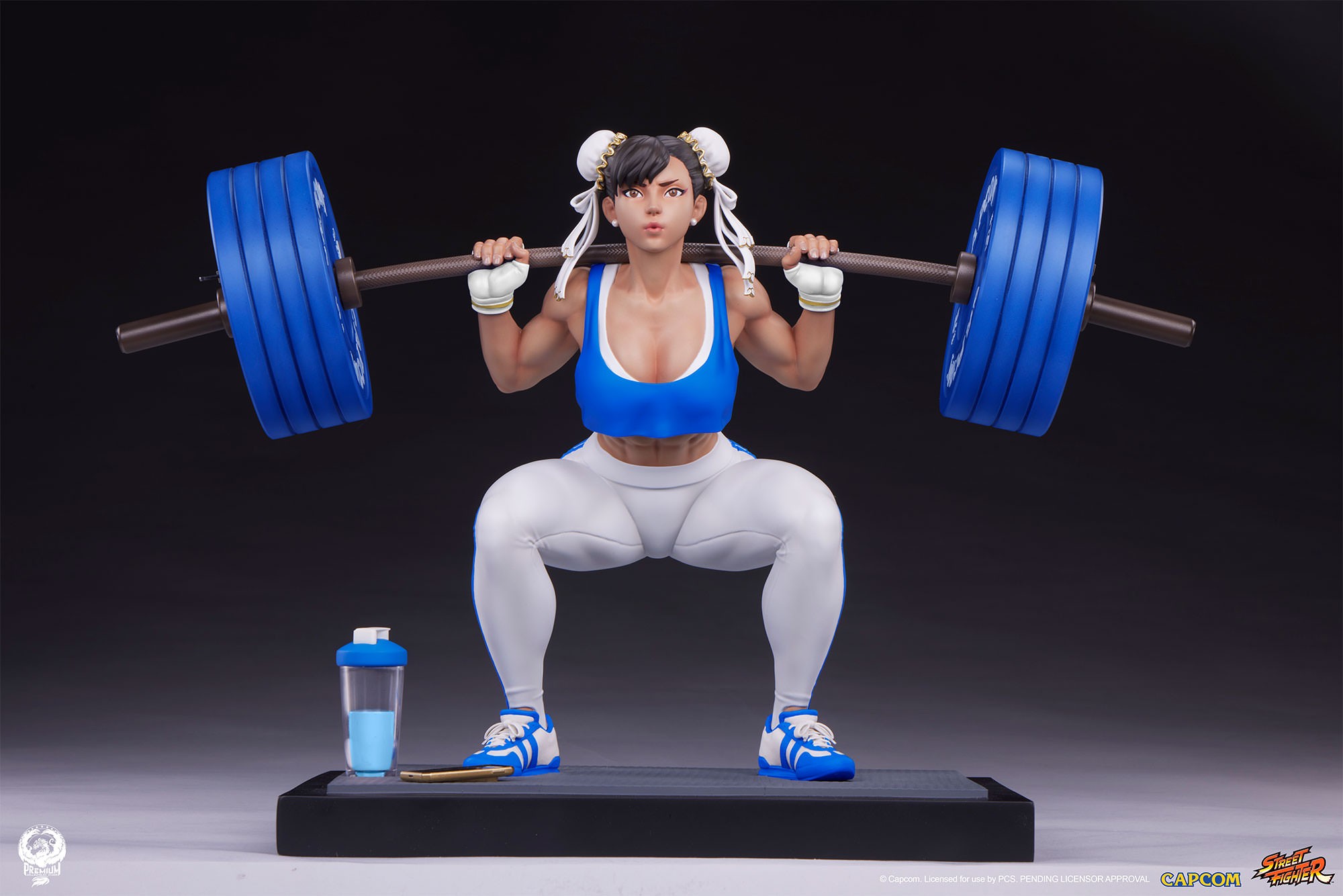 Street Fighter Chun-Li: Powerlifting Quarter Scale Statue  Collector Edition (Prototype Shown) View 7