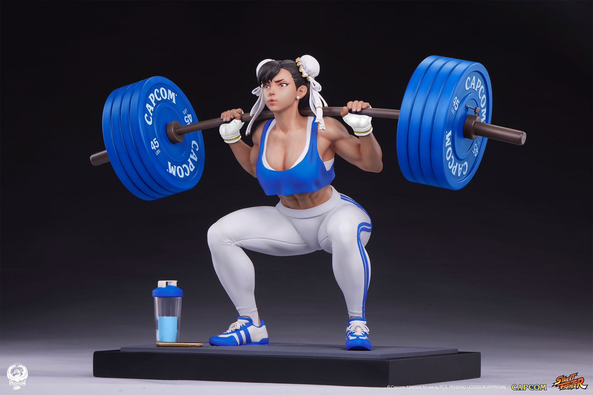 Street Fighter Chun-Li: Powerlifting Quarter Scale Statue  Collector Edition (Prototype Shown) View 8