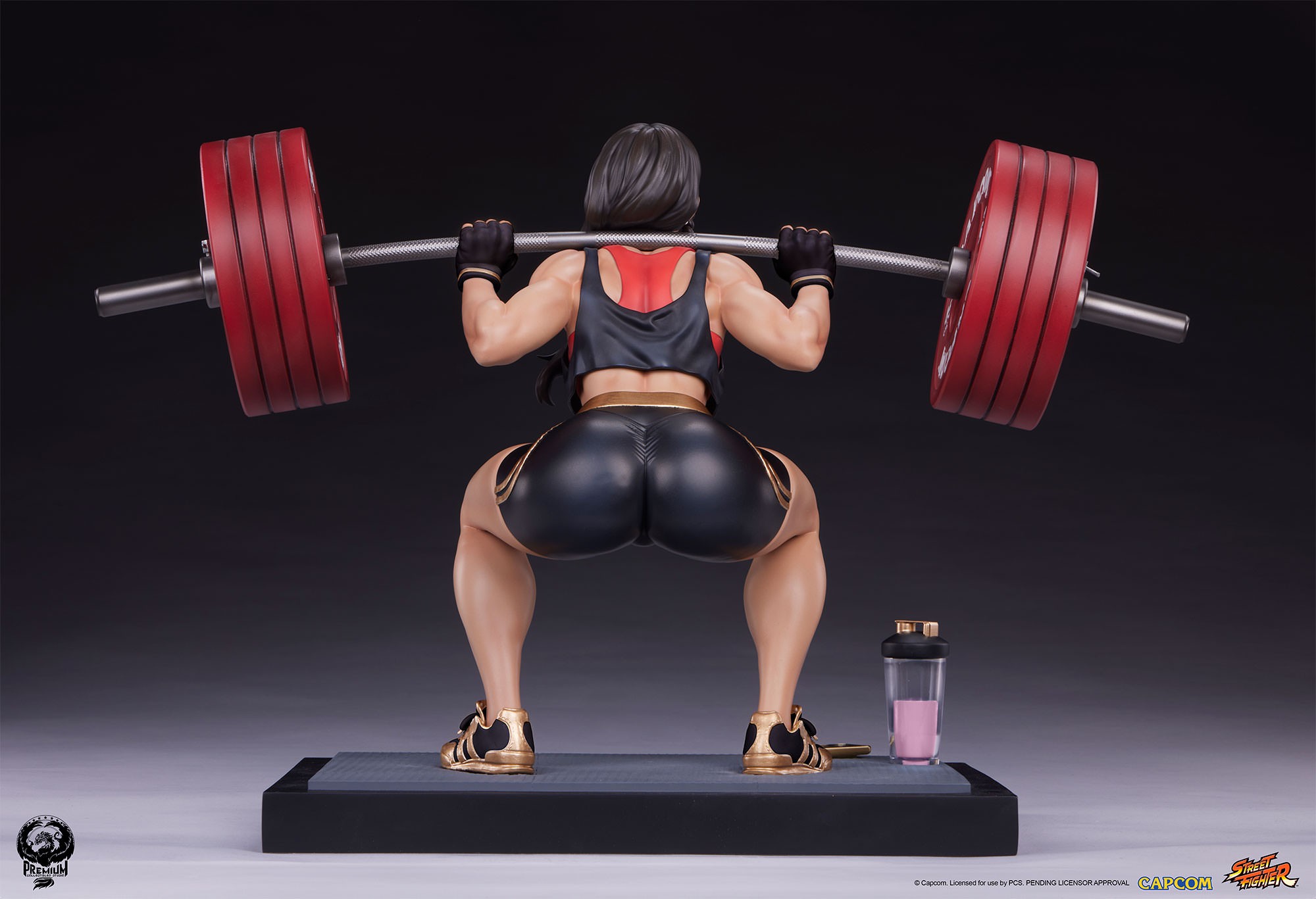 Street Fighter Chun-Li: Powerlifting (Battle Edition) Quarter Scale Statue  Exclusive Edition (Prototype Shown) View 9
