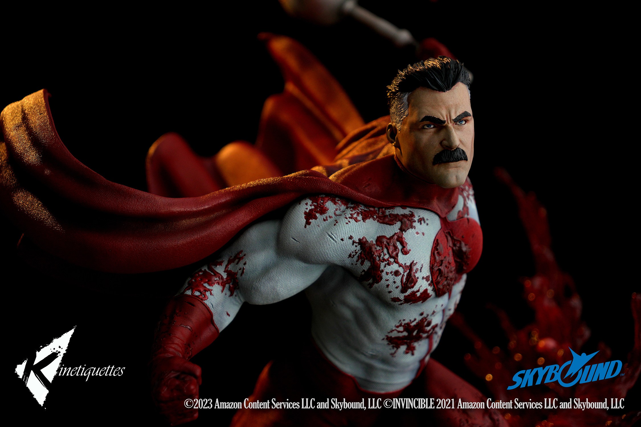 Invincible Omni-Man: The Ambush Diorama  (Prototype Shown) View 11