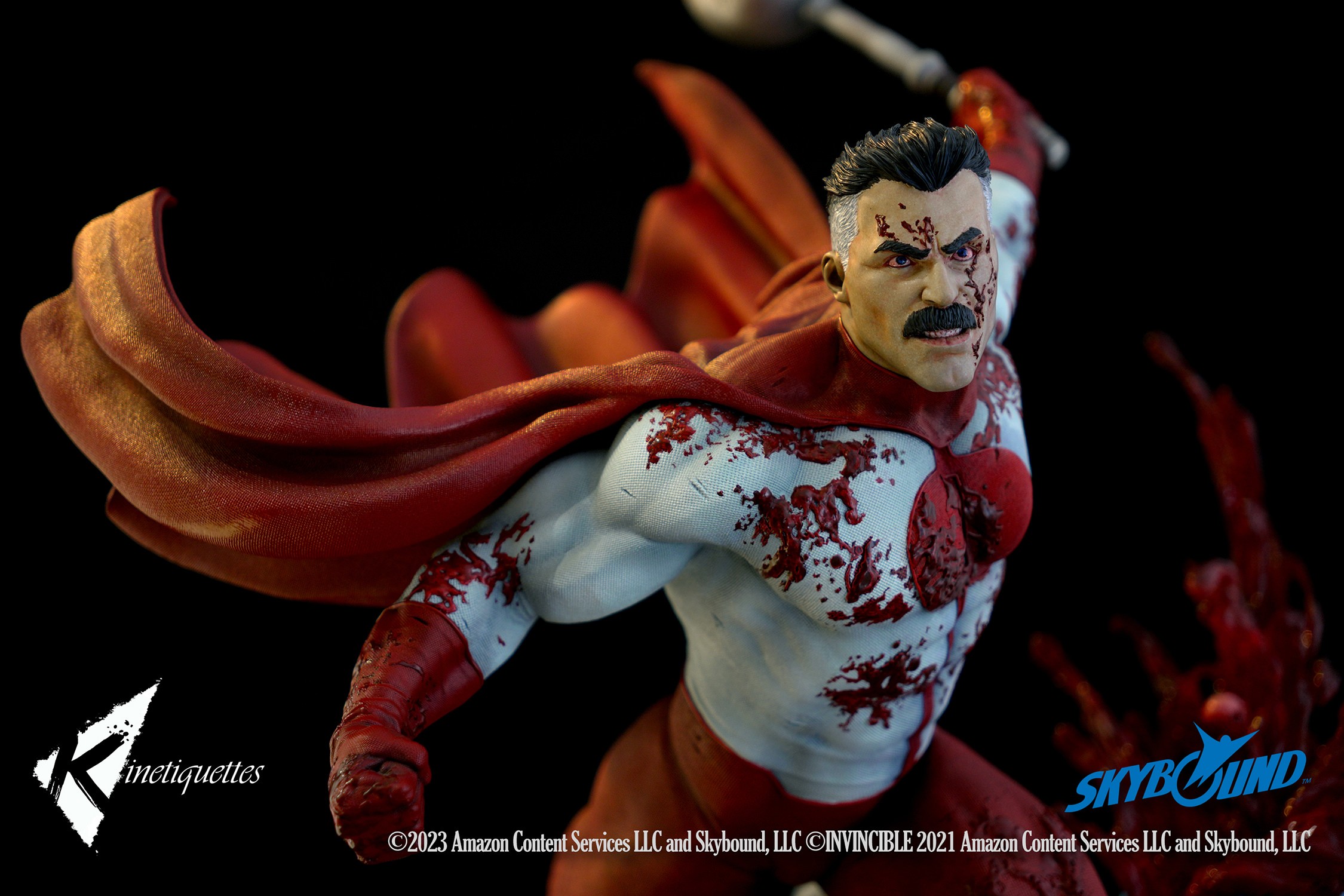 Invincible Omni-Man: The Ambush Diorama  (Prototype Shown) View 12