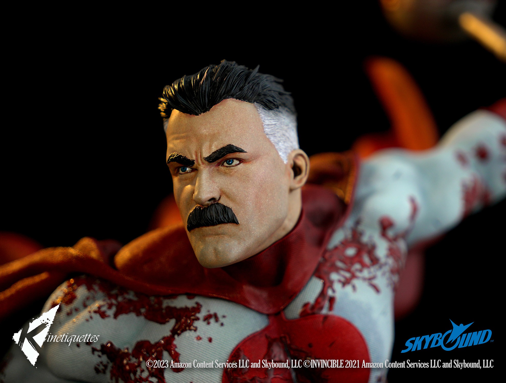 Invincible Omni-Man: The Ambush Diorama  (Prototype Shown) View 13