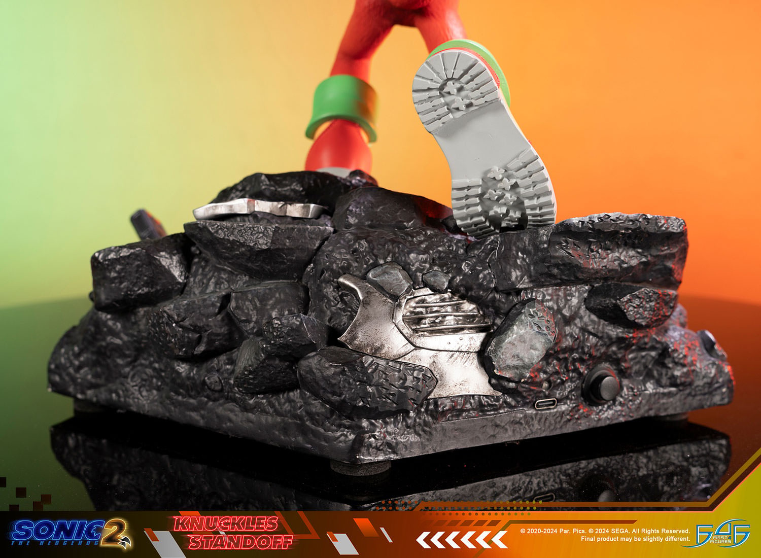 Sonic the Hedgehog Knuckles Standoff Statues  (Prototype Shown) View 24