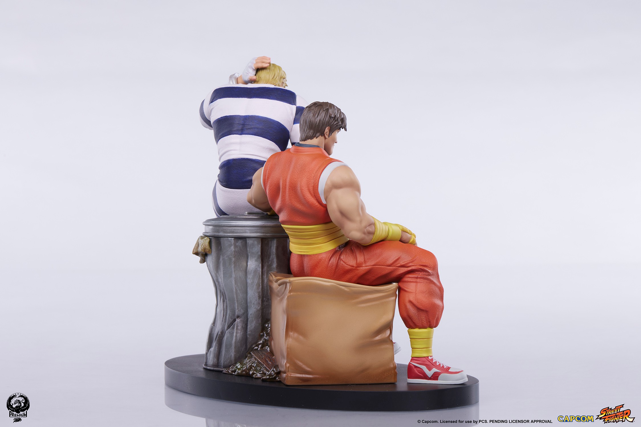 Street Fighter Cody & Guy 1:10 Scale Statue  (Prototype Shown) View 10