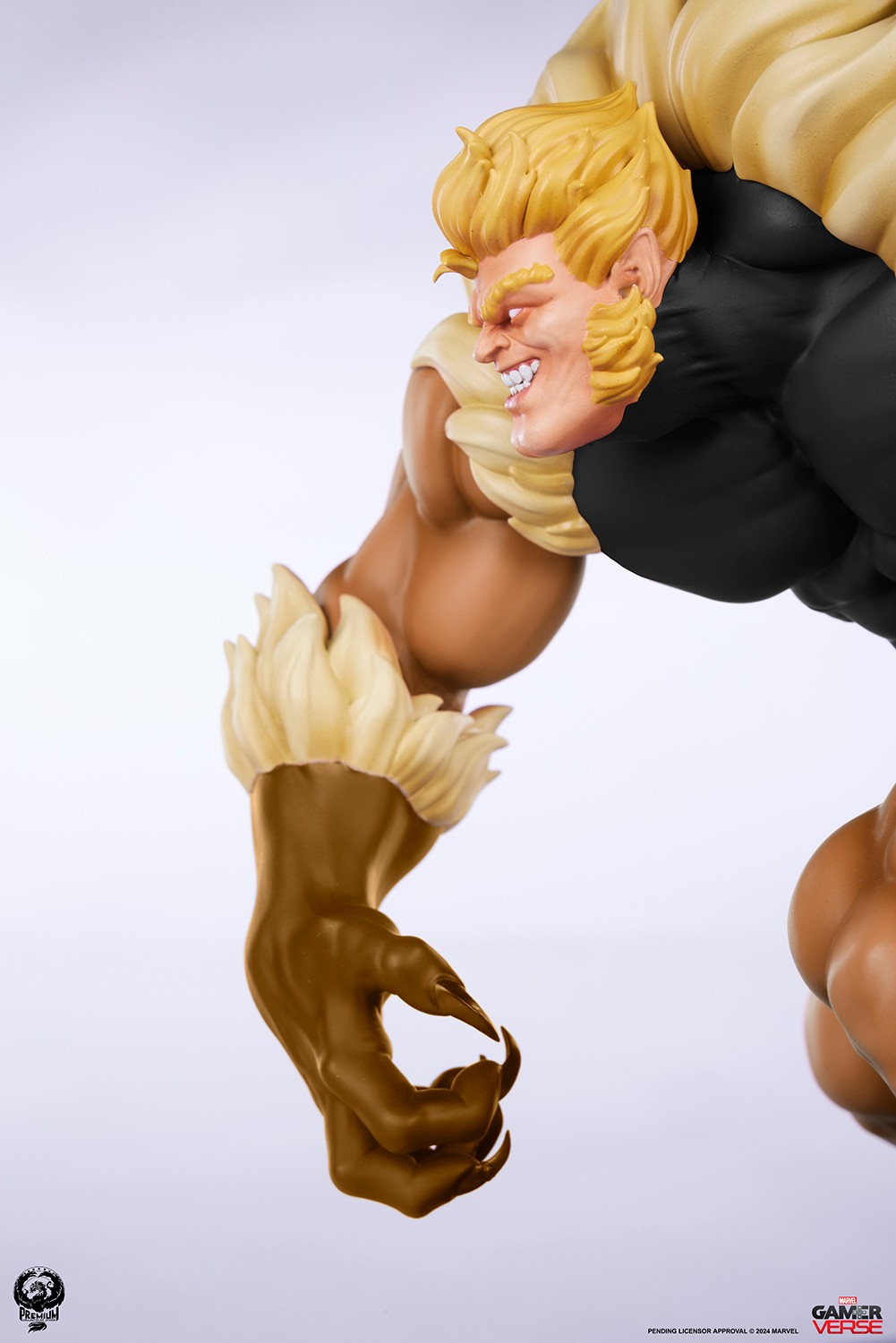 Sabretooth (Classic Edition) (Prototype Shown) View 12