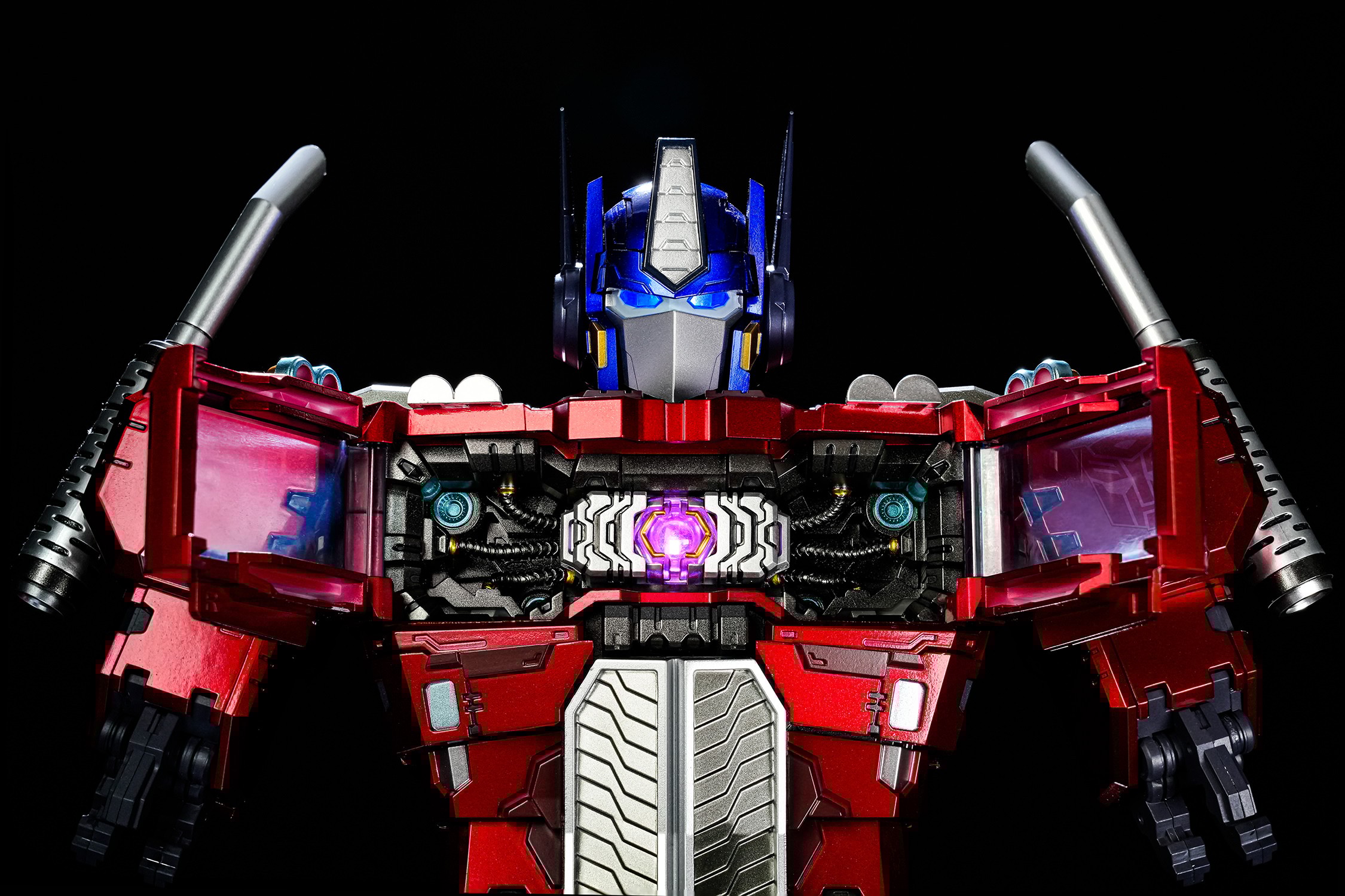 Optimus Prime Mechanic Bust Generation by Unix Square