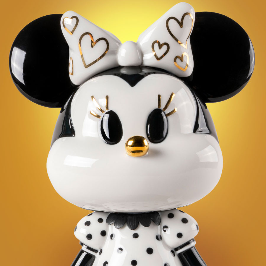Disney Minnie Black & White Porcelain Statue  (Prototype Shown) View 1
