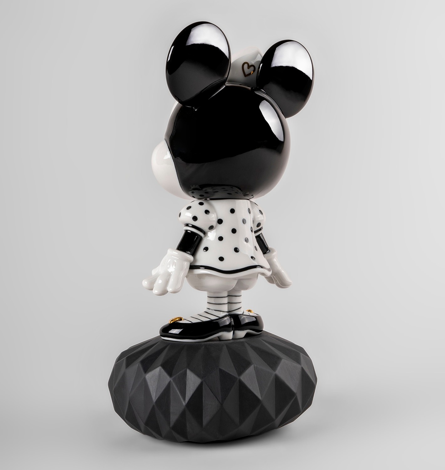 Disney Minnie Black & White Porcelain Statue  (Prototype Shown) View 4