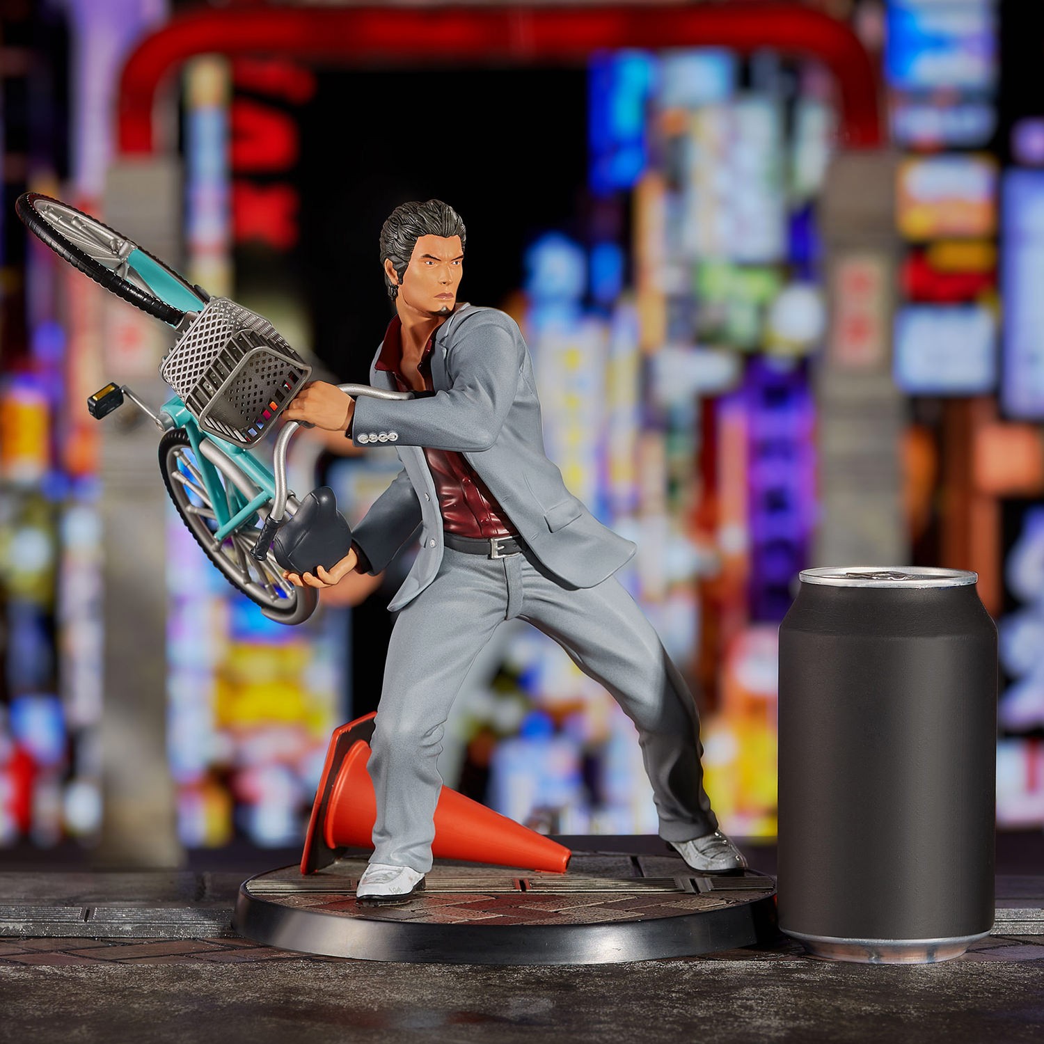 Like a Dragon Kazuma Kiryu Statues  View 8