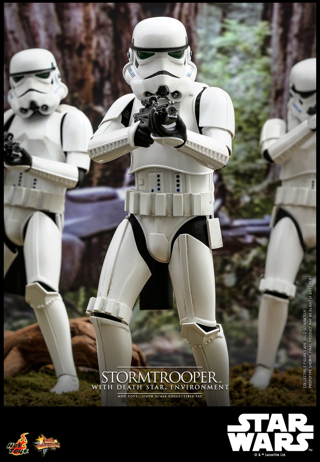 Stormtrooper™ with Death Star™ Environment by Hot Toys