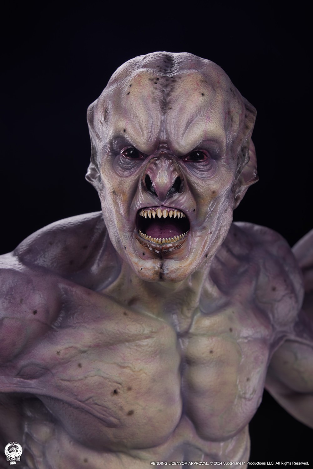 Underworld 2: Evolution Marcus 1:3 Scale Statue  (Prototype Shown) View 10
