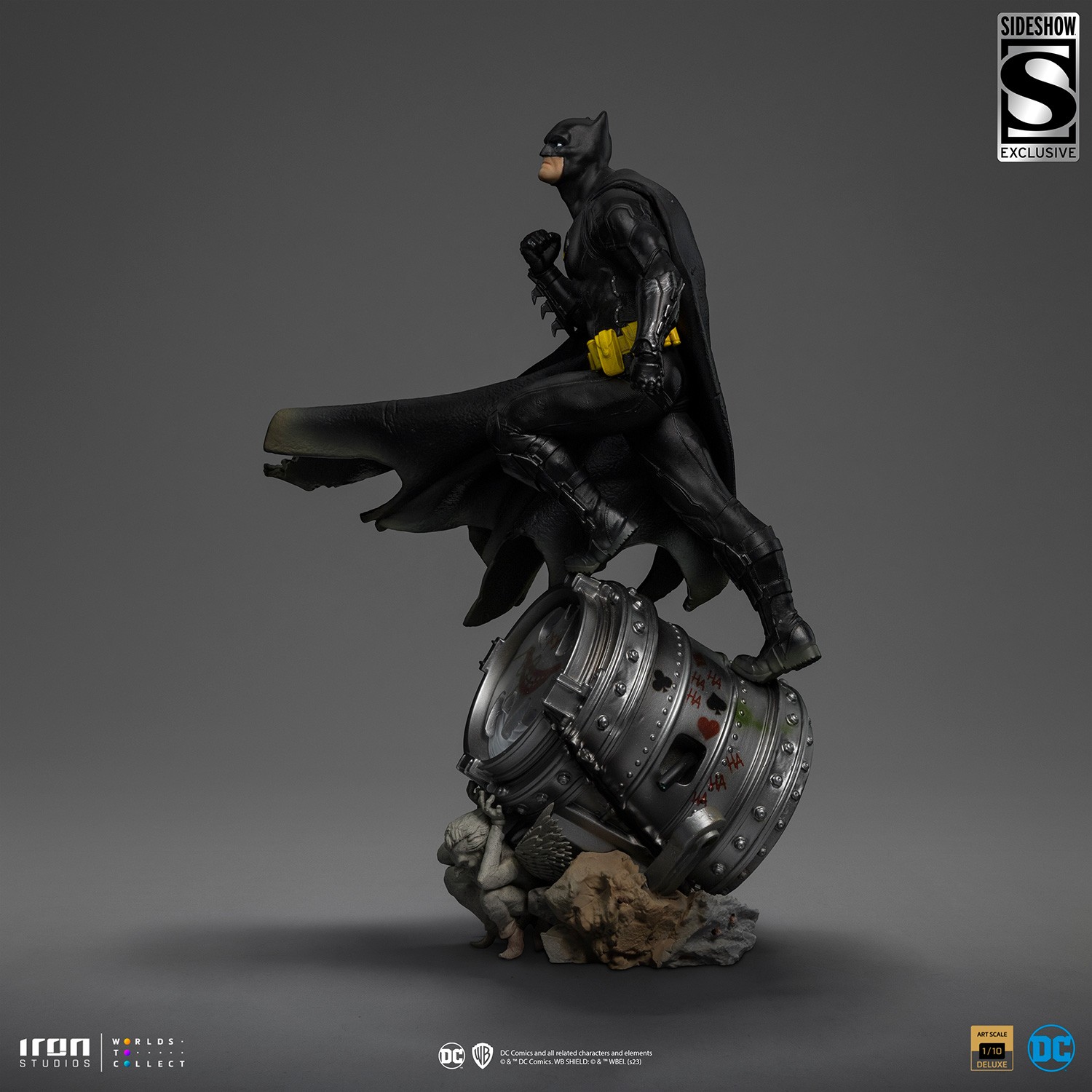 アイアンスタジオ　バットマン　1/10スケール　デラックスバージョン Batman Black Version Deluxe 1:10 Scale Statue by Iron