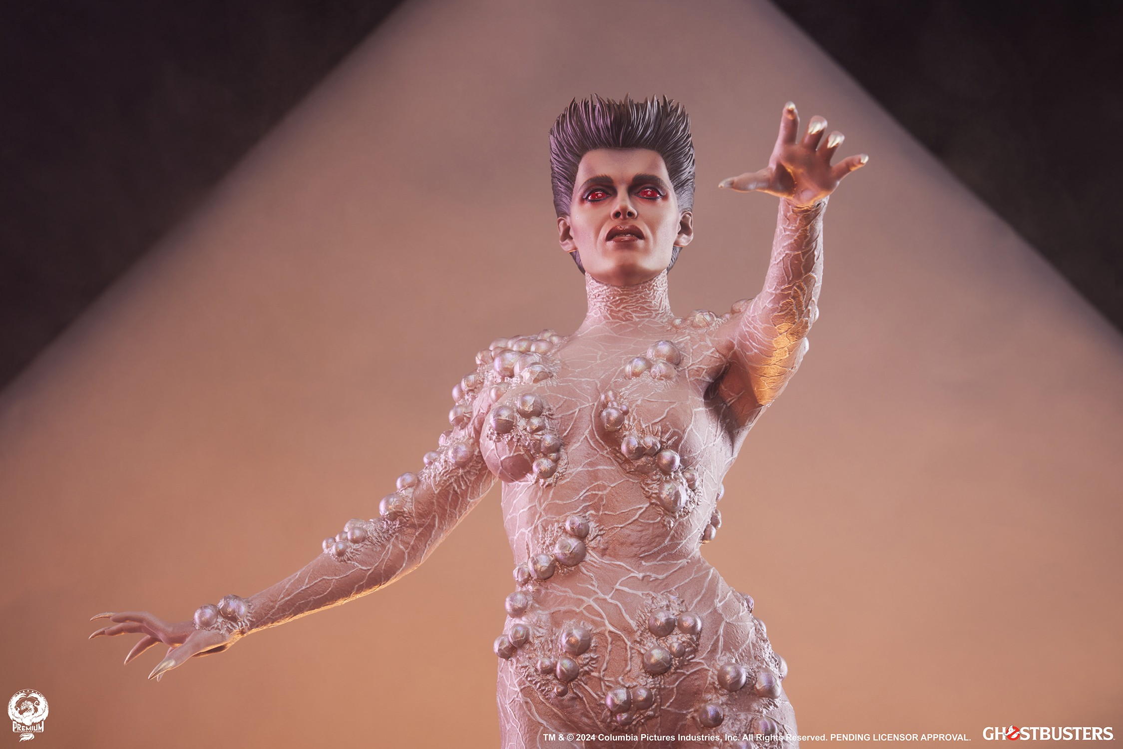 Ghostbusters Gozer Quarter Scale Statue  Collector Edition (Prototype Shown) View 4