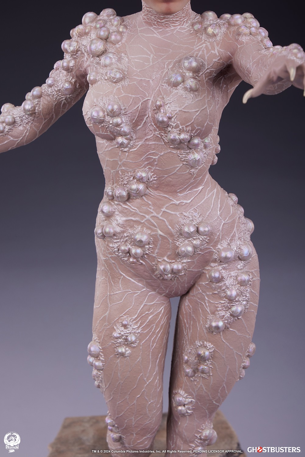 Ghostbusters Gozer Quarter Scale Statue  Collector Edition (Prototype Shown) View 16