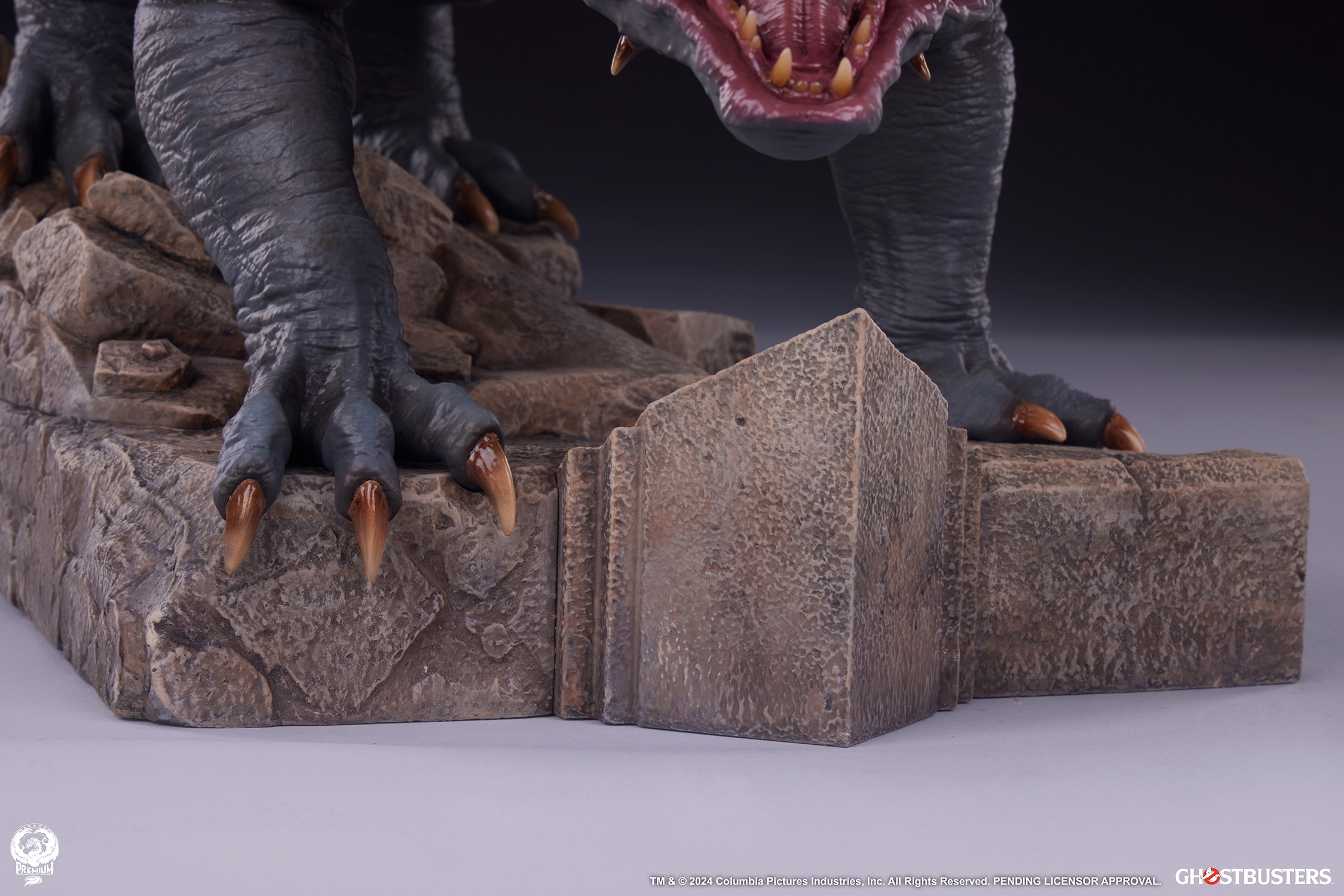Ghostbusters Terror Dogs Quarter Scale Statue  (Prototype Shown) View 29