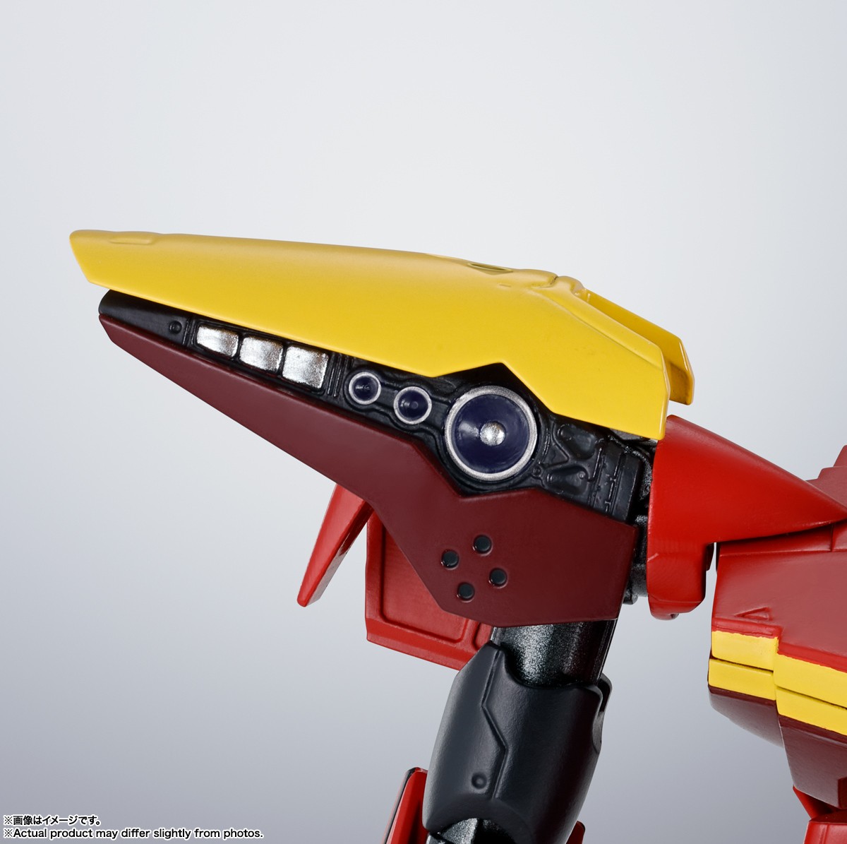 Macross VF-19 Custom Fire Valkyrie Collectible Figure  (Prototype Shown) View 14