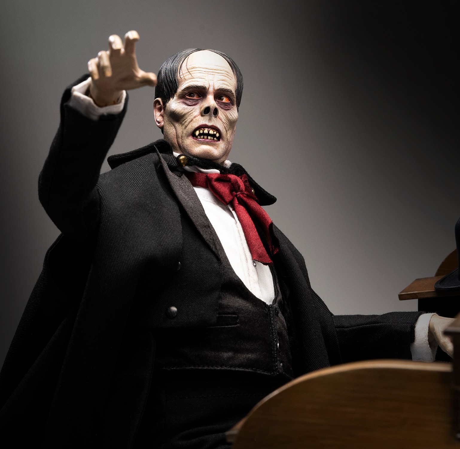 The Phantom of the Opera Lon Chaney as Phantom of the Opera Deluxe Sixth Scale Figure  (Prototype Shown) View 1